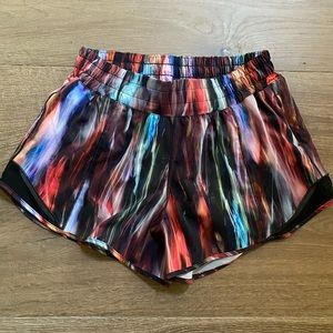 NWOT LuLu Lemon Hotty Hot shorts